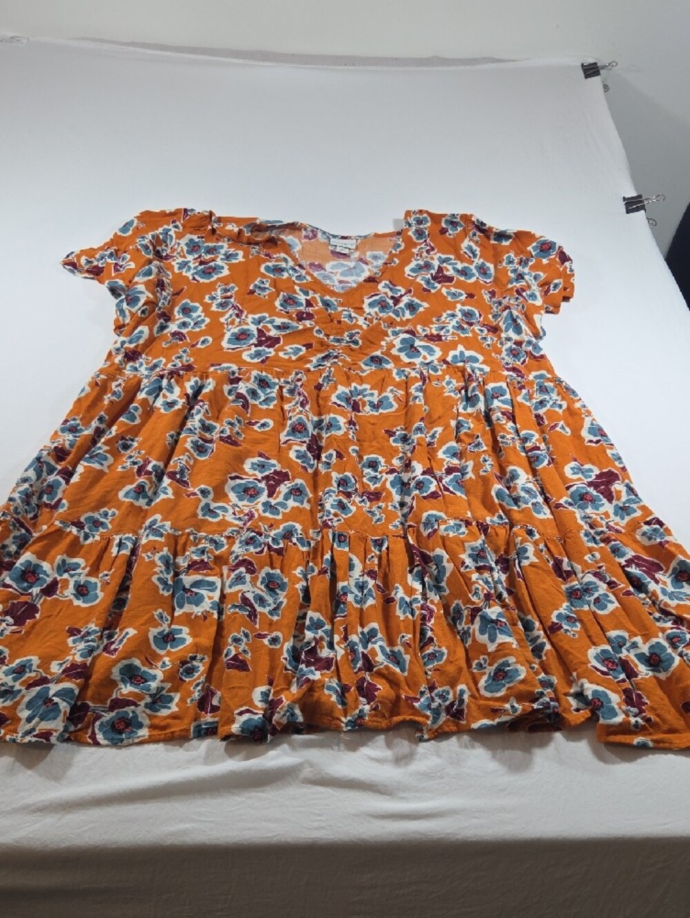 Ava & Viv V-Neck Mustard Floral Midi Dress Ruched Front Short Sleeves Plus Size - Picture 8 of 10